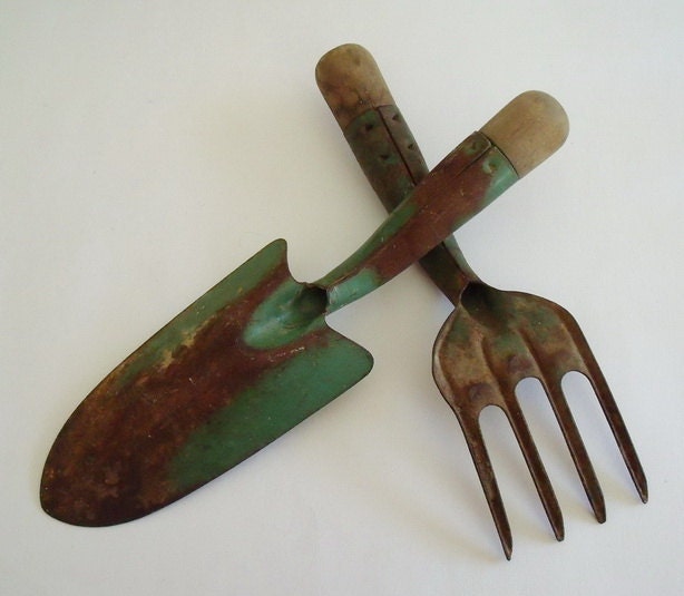 SUMMER SALE Vintage Garden Tools