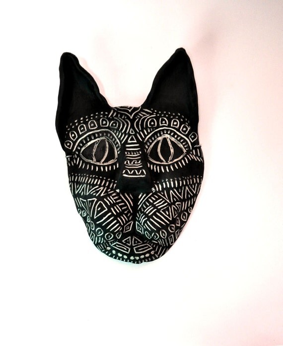 Black Cat Porcelain Mask