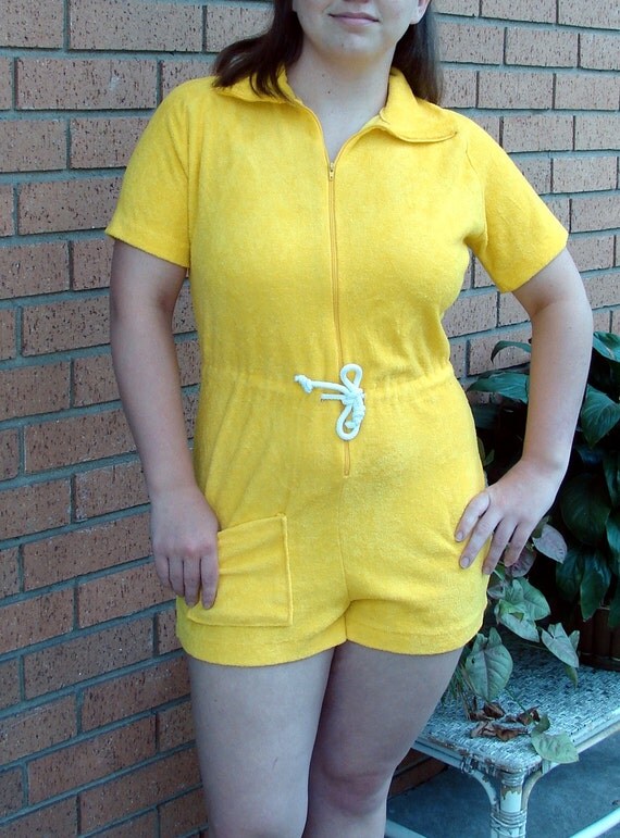 60s 70s Yellow Terry Cloth Romper Size Medium
