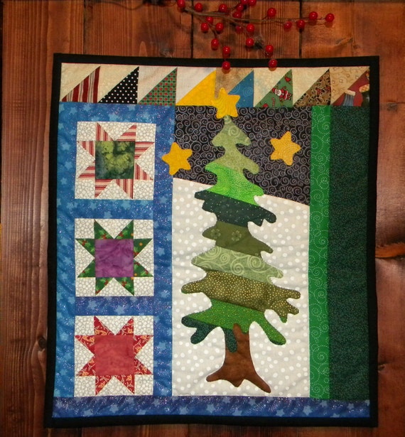 Christmas QuiltWall Hanging Holiday Tree and Stars Holiday