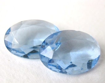 Vintage Glass Rhinestone Jewel. Light Sapphire Oval Transparent 18x13mm rhs0183 (2)