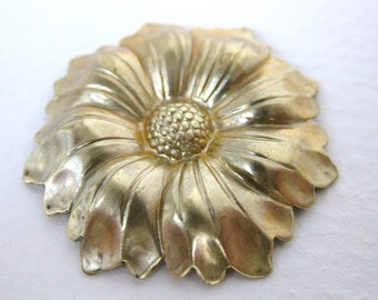 Vintage Flower Brass Stamping 33mm vfd0159 (1)