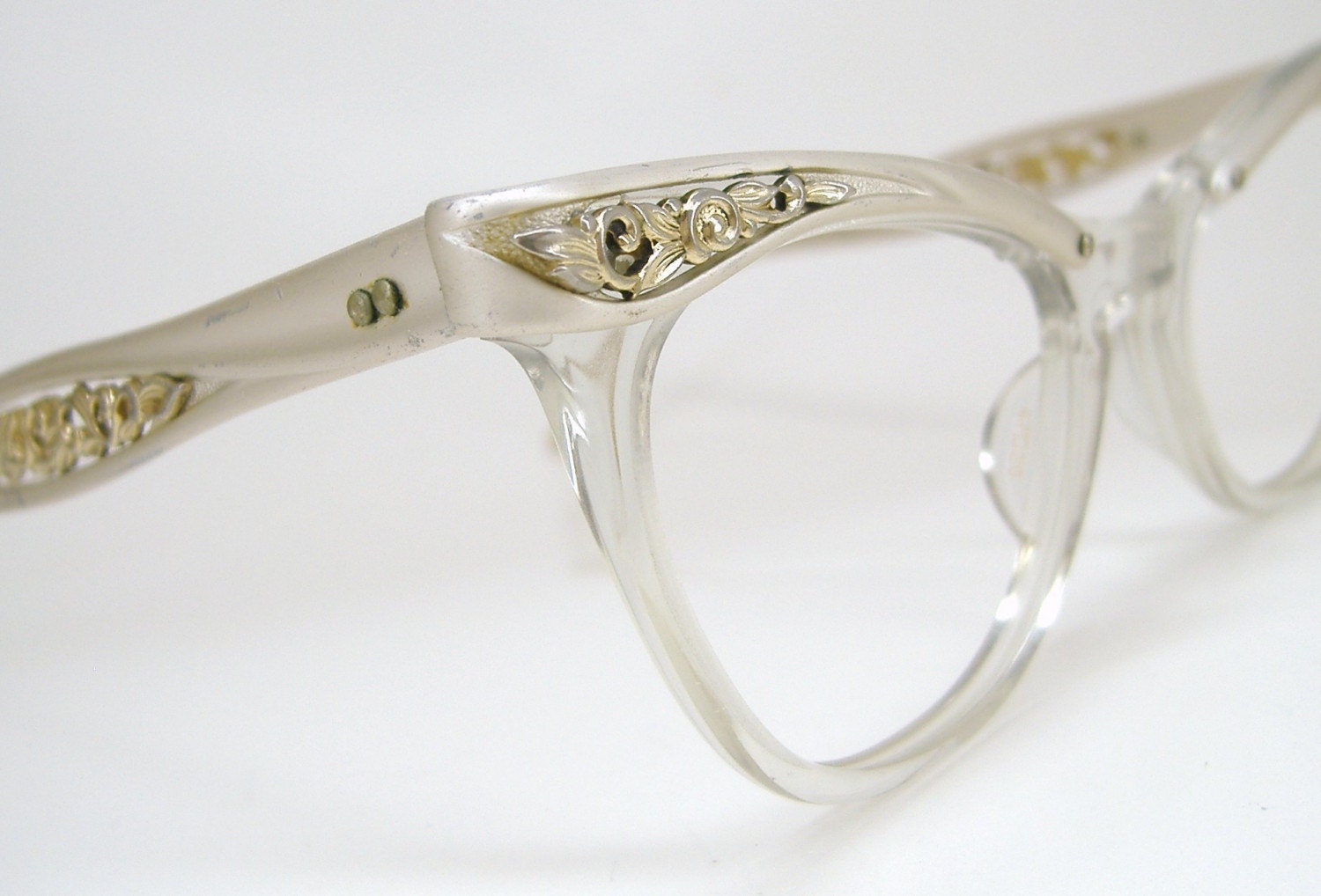 Sexy Gold Filigree Cat eye Eyeglasses Frame 1950s 1960s