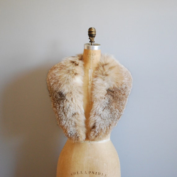 50's Tawny Fox Fur Wide Shawl Collar by thegreedyseagull on Etsy