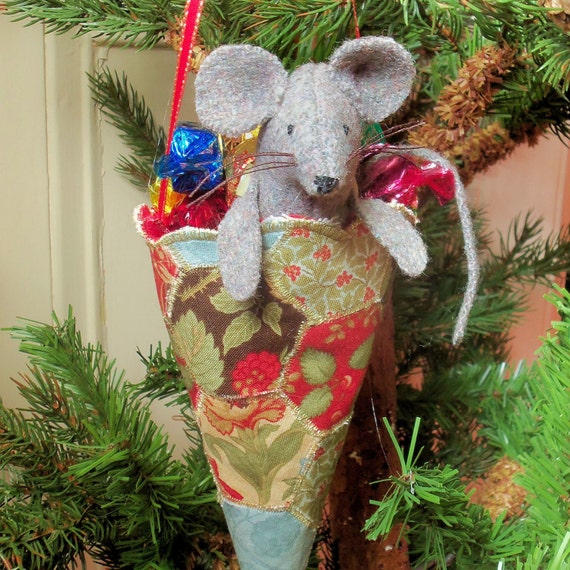 candy cone christmas mouse decoration pattern by bustleandsew candy cone christmas mouse decoration pattern by bustleandsew