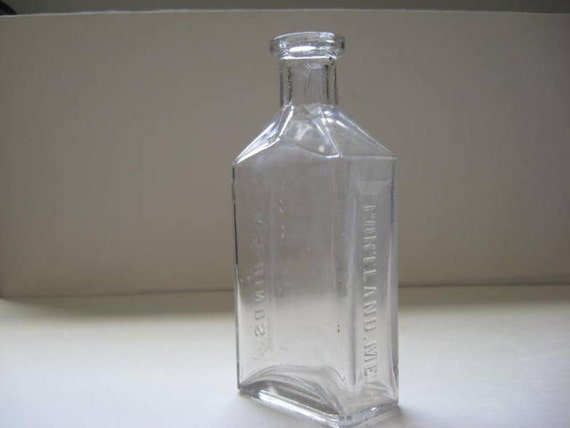 A S Hinds Portland Maine Antique Bottle