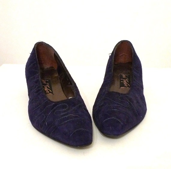 Items similar to Vtg Blue Suede Shoes, Ballet Low Heel Pumps, Marked Sz ...