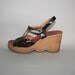 70s FAMOLARE PLATFORMS / T-Strap Black Leather Sandals, 8
