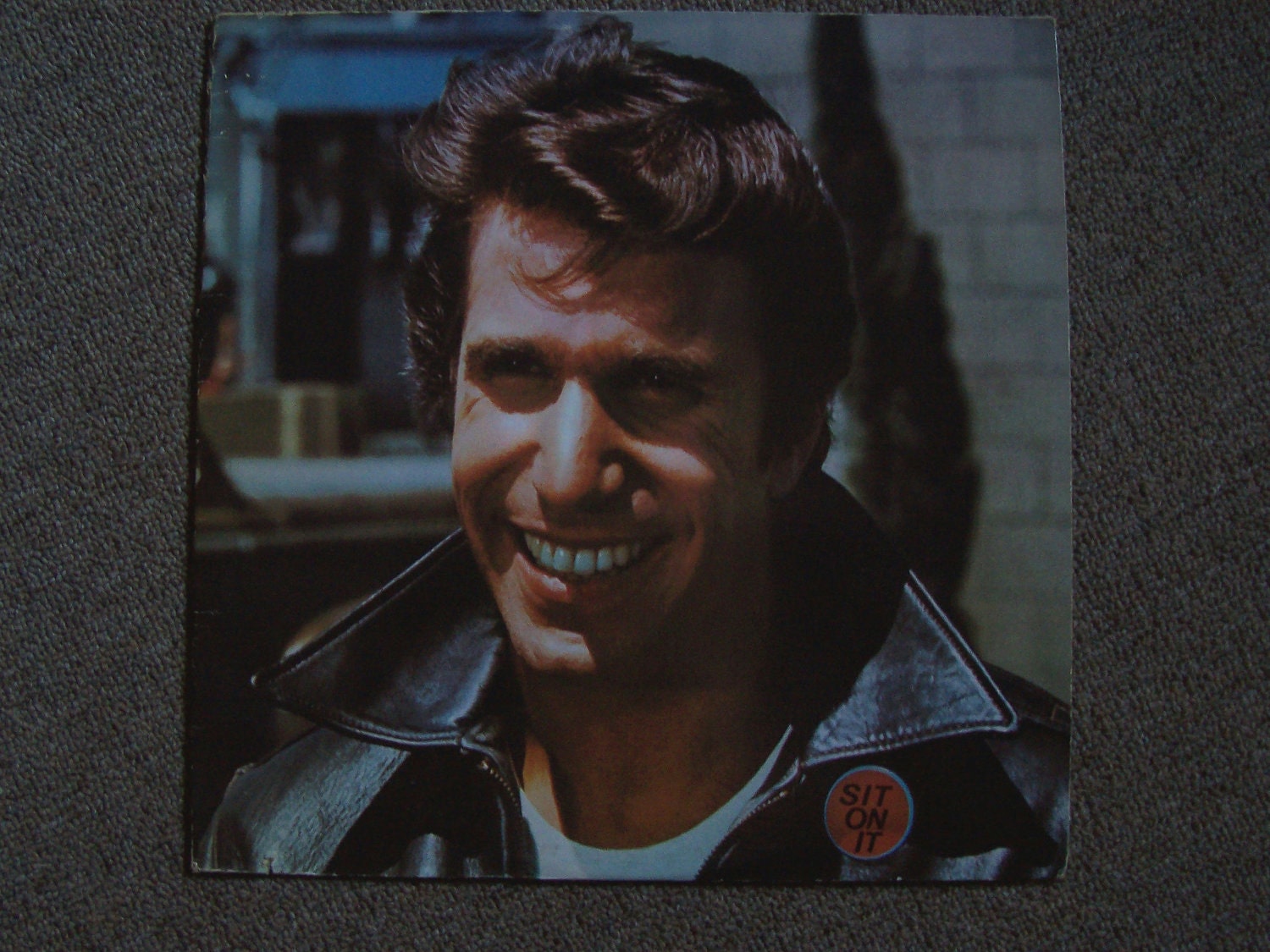 1976 Happy Days Fonzie Favorites Sit On It record album by msink