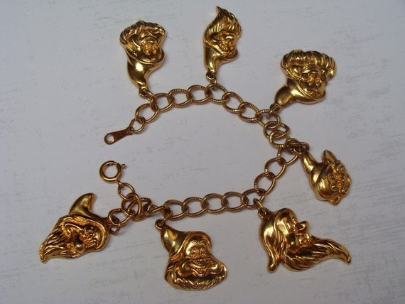 Vintage Disney Charm Bracelet Seven Dwarves Dwarfs by wcgoods