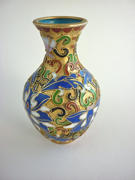 Cloisonne Antique Chinese Small Vase by PortugueseVintage on Etsy