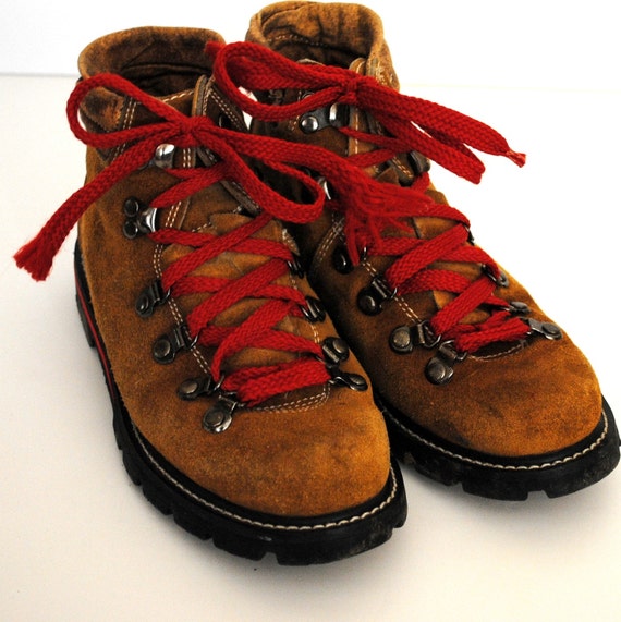 Vintage 70s Leather Red Laces Hiking Boots Sz 7 to 8