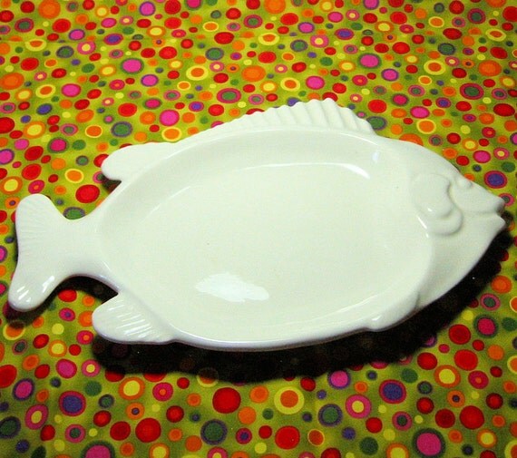 White Ceramic Fish Platter Calif USA