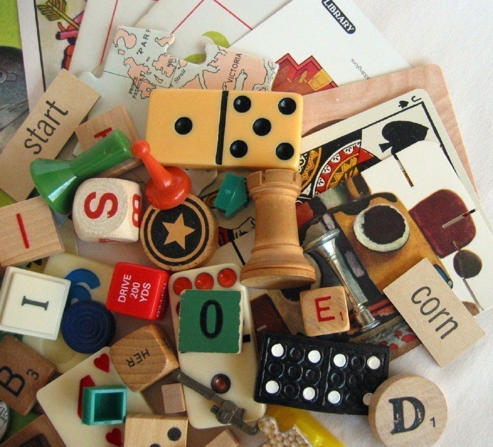 Game Pieces Vintage 30 Plus