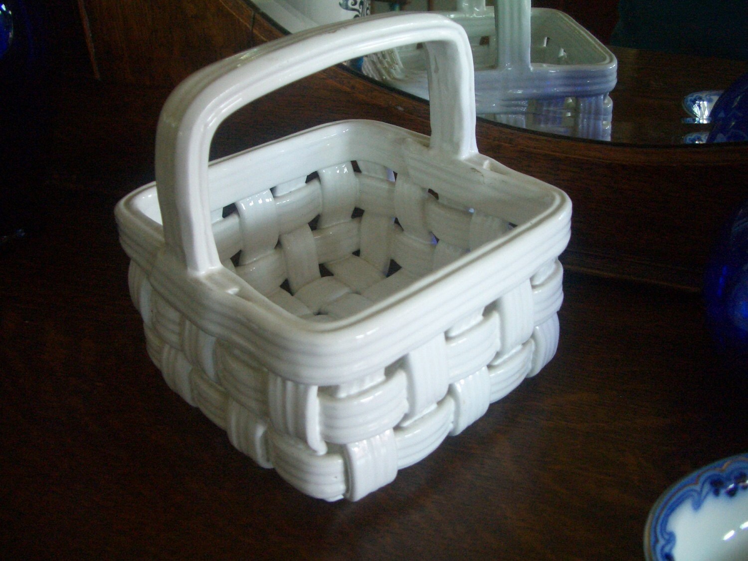 Tiffany White Ceramic basket