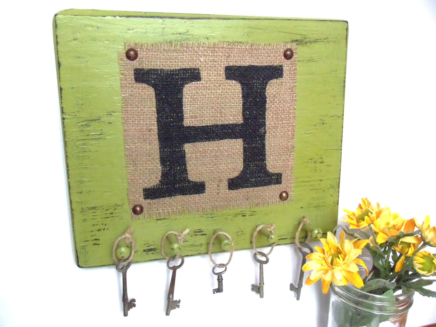 Primitive Hangar wall key organizer Apple GREEN LETTER H Your