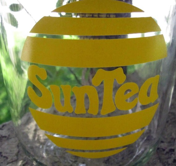 Vintage Sun Tea Jug / Retro Ice Tea Container