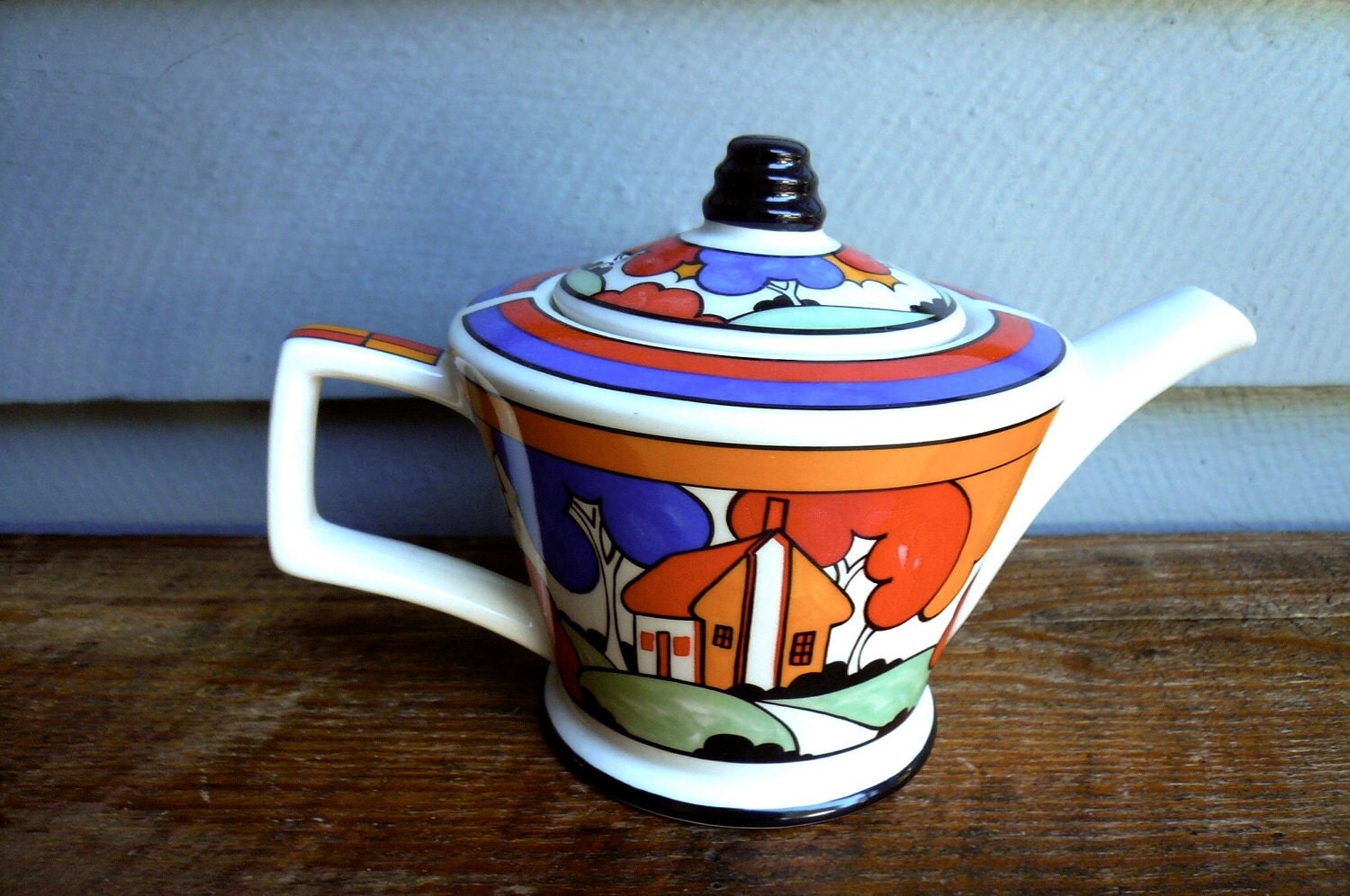 SALE Vintage Tea Pot Clarice Cliff Design by LunaParkVintage