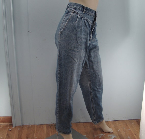 lee pleated front jeans