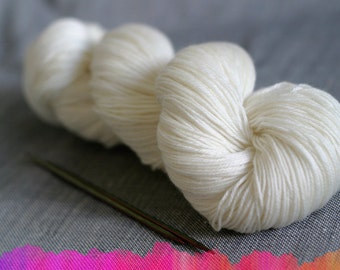 Undyed Yarn Sock Yarn Serena - 100g