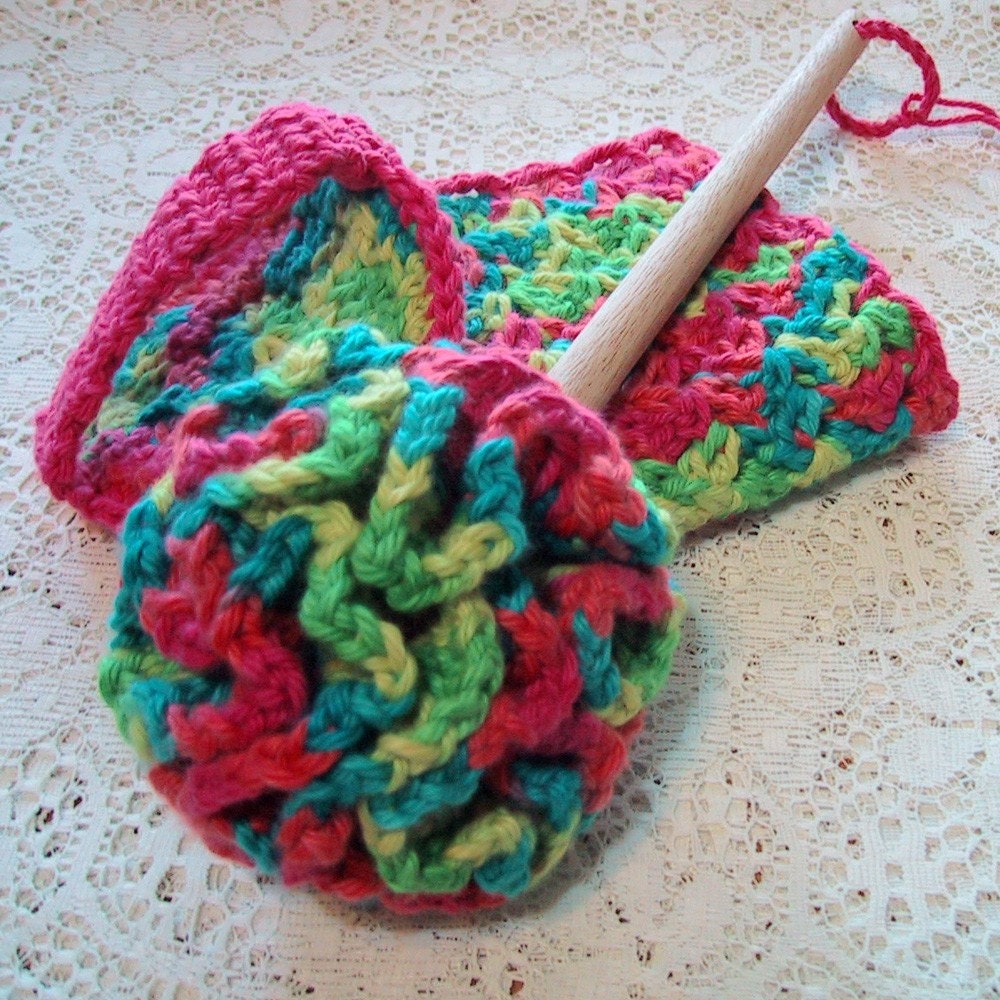 Dish Mop Veggie Scrubber and Dish Cloth 3 by WeekendEveryday