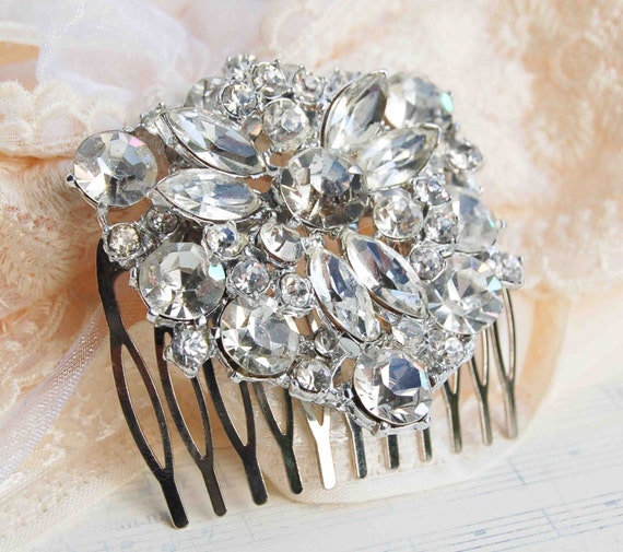 Vintage Rhinestone Hair Comb 7