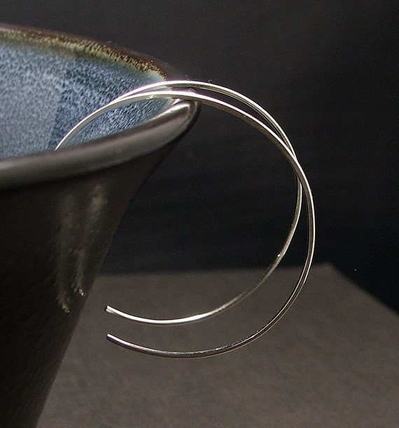 1.5 inch hoop earrings in sterling silver