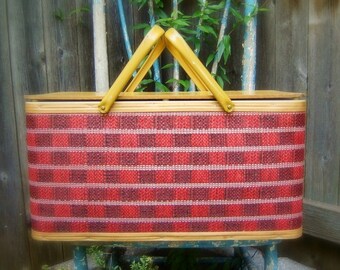 Natural, Red and Navy Picnic Basket, Large