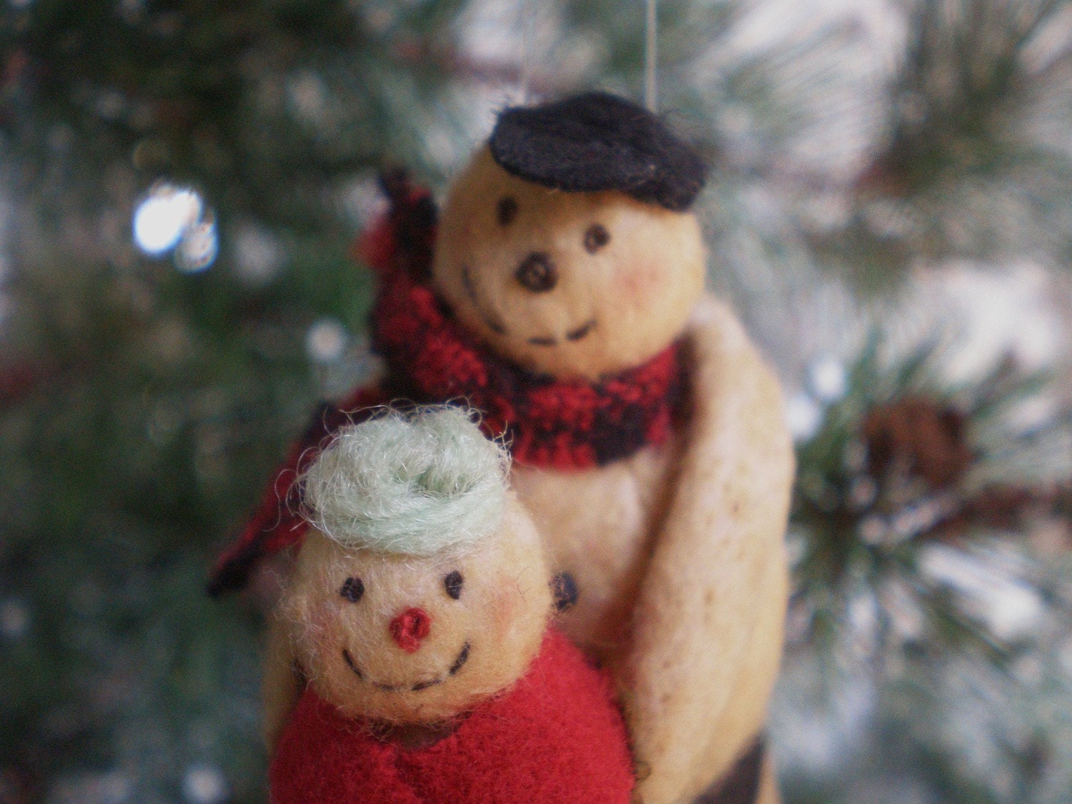 Aged Cotton Batting Christmas Snow Sledding by joleecaldwell