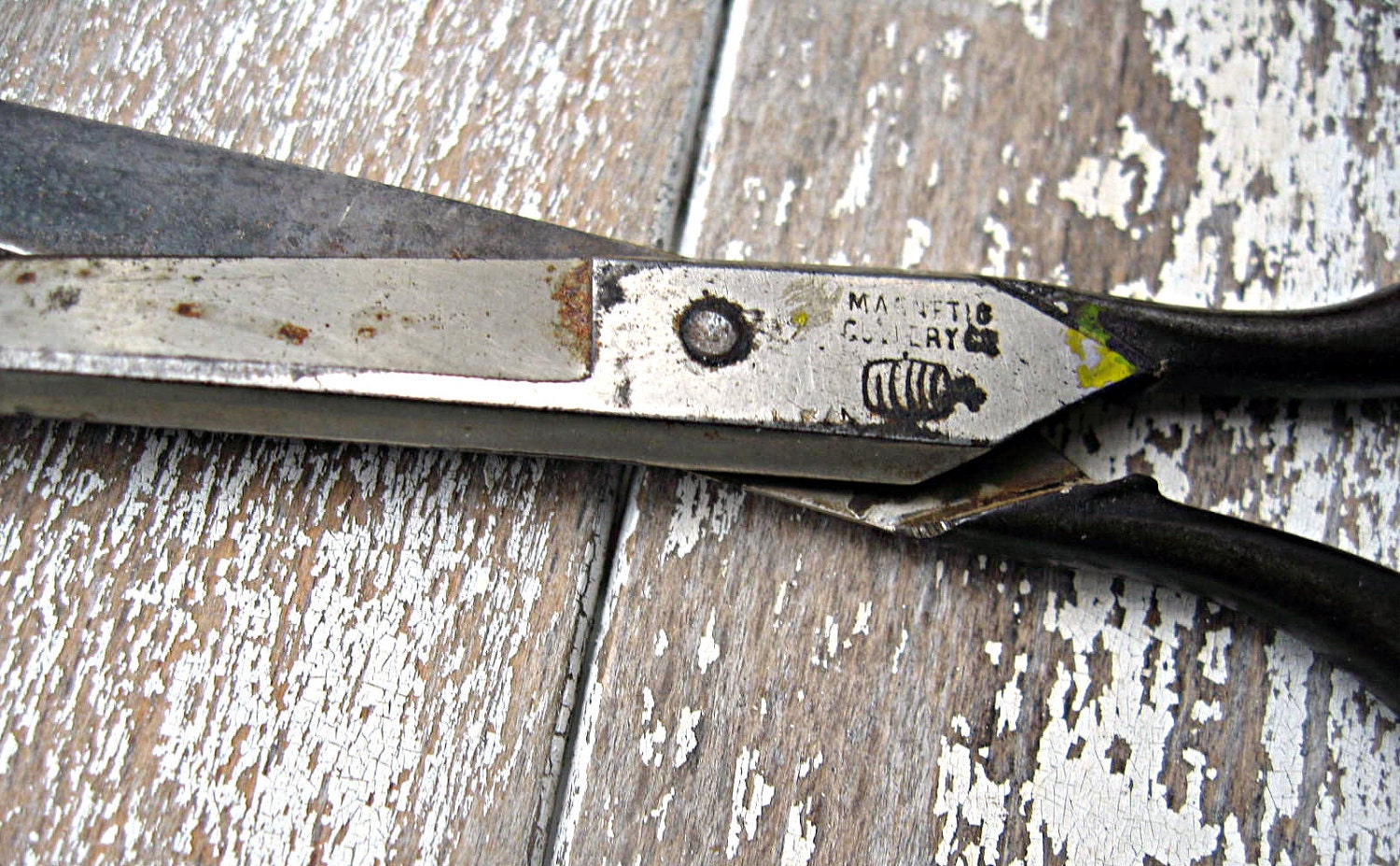 Vintage Solingen German scissors very sharp wonderful shape