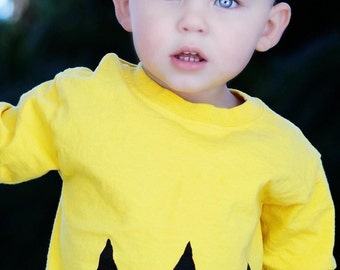 18m - 2T Cartoon Charlie Yellow Black Zig Zag kids boys girls childrens youth peanuts FUNNY retro vintage brown Tee Shirt T-Shirt Teeshirt