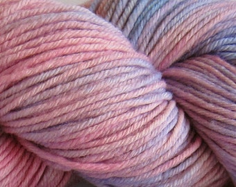 March Hare hand dyed worsted weight yarn, 4ply superwash merino, 100g 220yds - Naptime 1