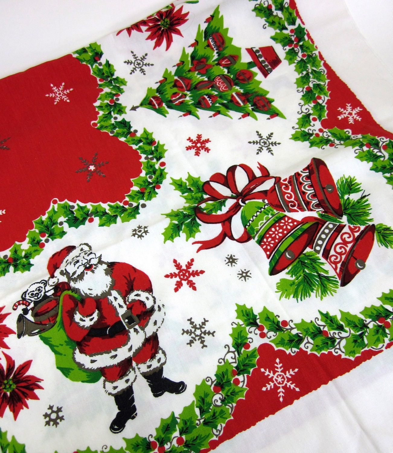 Retro Fabulous 60s Square Christmas Tablecloth by AttysVintage