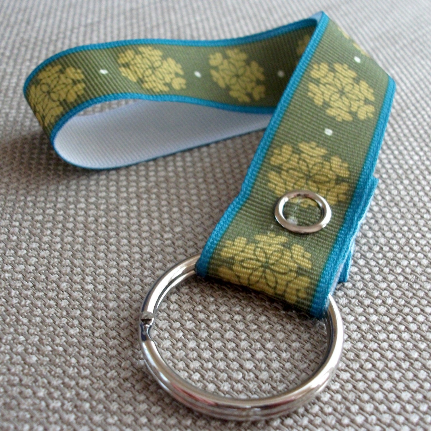 Leash Loop Key Chain Attachment Green Medallion Print