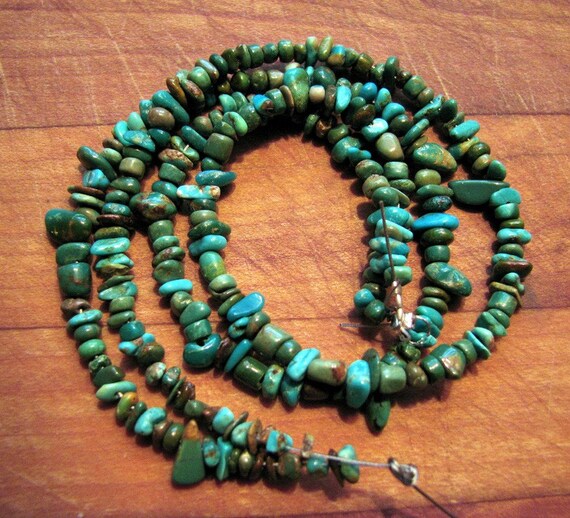 Items similar to Tiny Green Kingman Turquoise Chip Nugget Tube Beads on ...