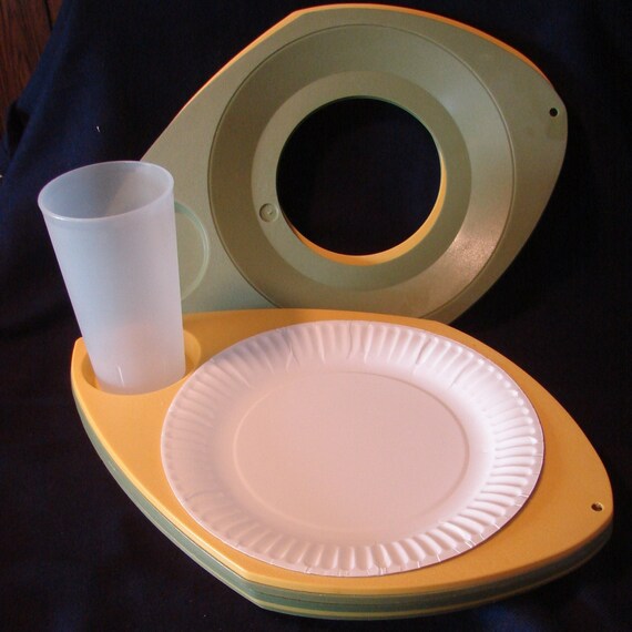 Plate and Cup Holders for Picnics by VintageStation on Etsy