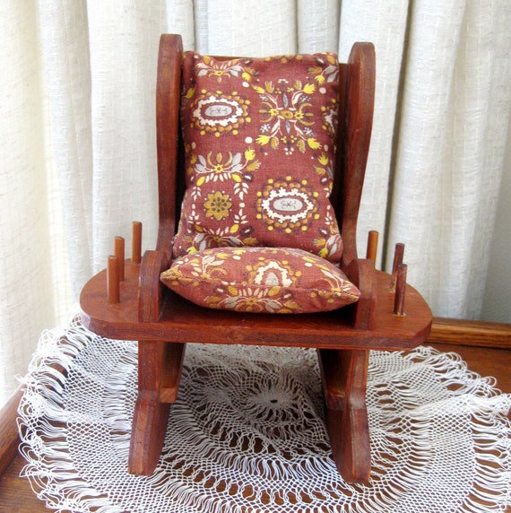 Vintage Pin Cushion Rocking Chair Thread Holder by CinfulOldies