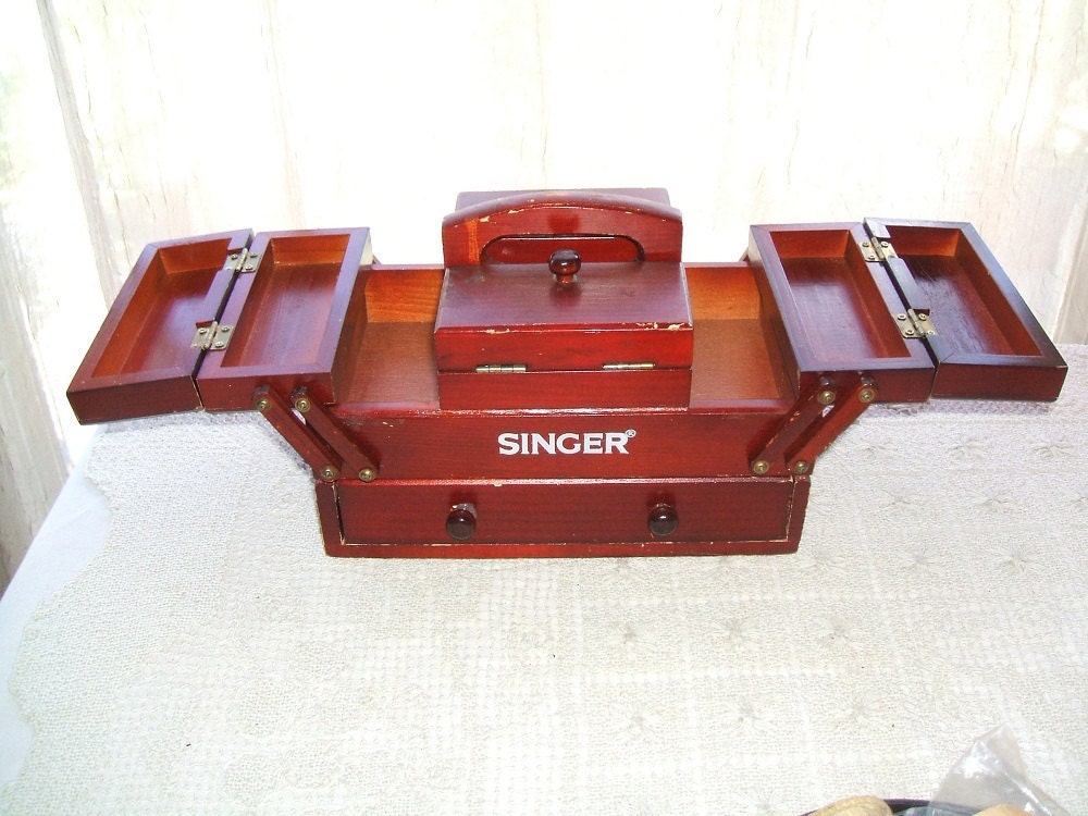 Antique Vintage Singer Sewing Box Accordion Style Wood