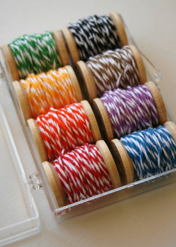 Items similar to Baker's Twine Color Combination Kit 40 Yards Eight