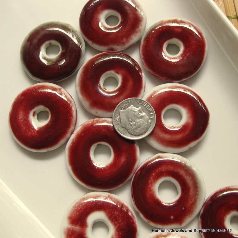 30mm Creamy White and Maroon Ceramic Donut 1pc from HannahsSupplies on