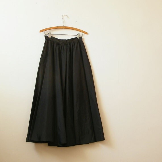 Live Cam Models - Online Now See pictures and shop the latest Long Skirt trends of your favorite celebrities, including celebrities wearing and more.
