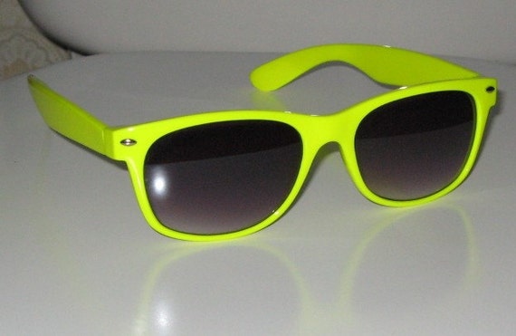 Vintage 80s Neon Yellow Ray Ban Wayfarers Sunglasses Shades