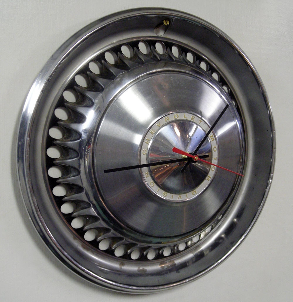 Chevrolet Wall Clock 1968 1970 Chevy Impala and Nova