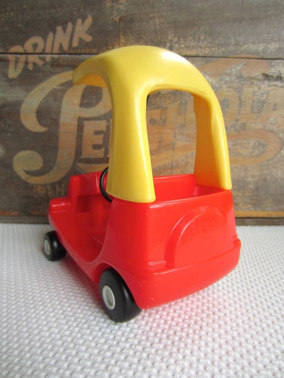 Vintage Little Tikes Cozy Coupe Car Dollhouse Size Toy Vehicle