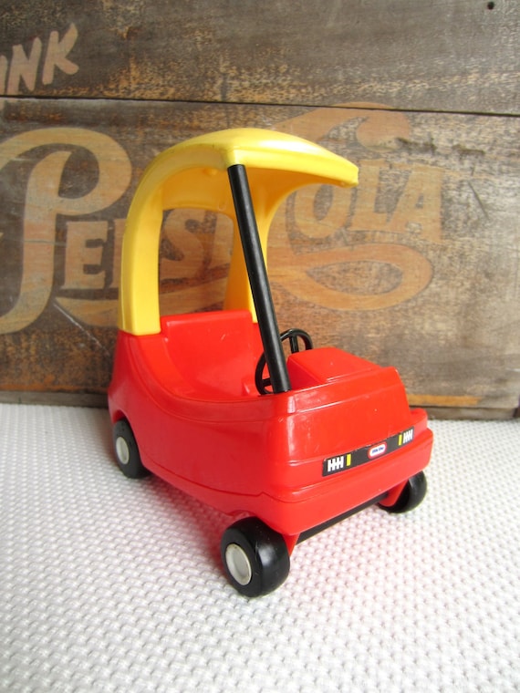 Vintage Little Tikes Cozy Coupe Car Dollhouse Size Toy Vehicle