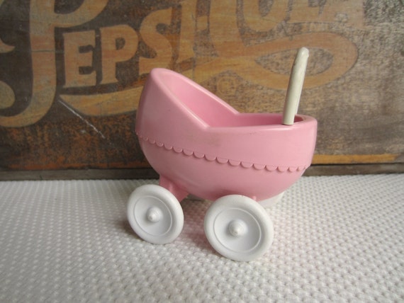 pink toy buggy