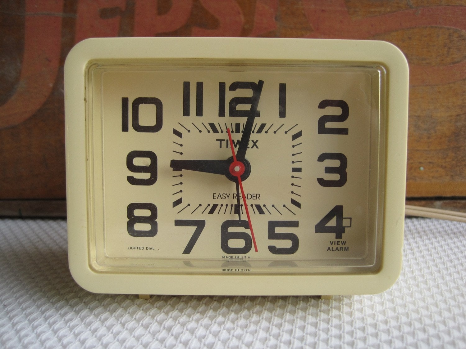 Vintage Timex Easy Reader Alarm Clock