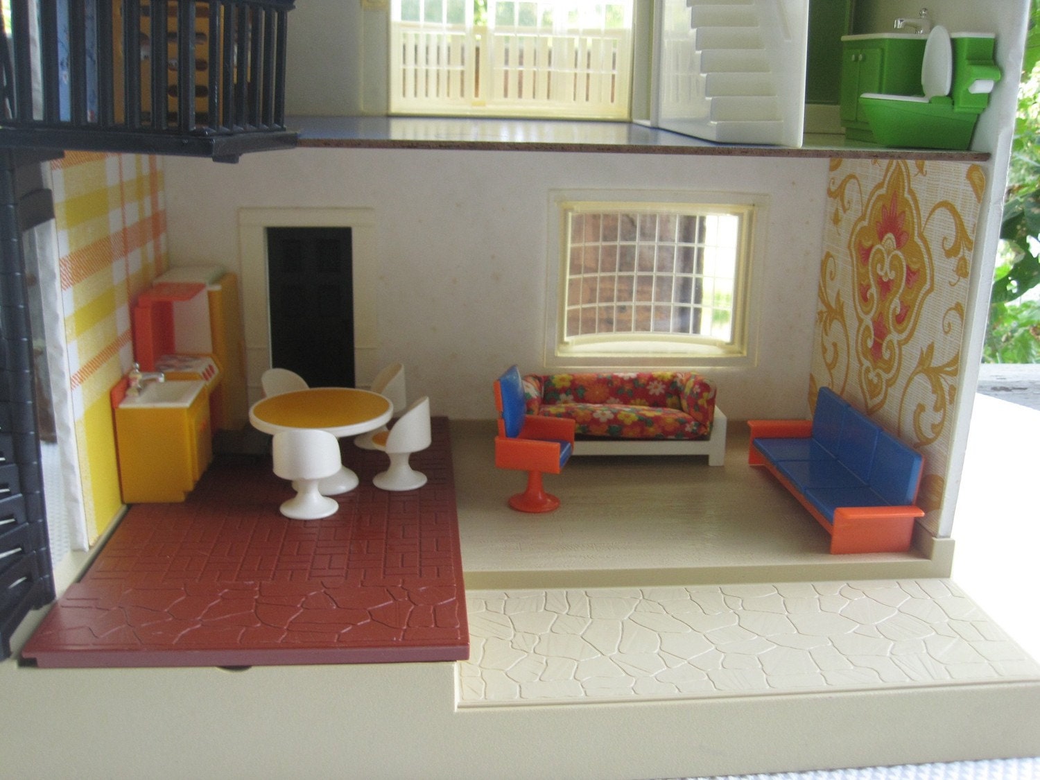 1978 fisher price doll house