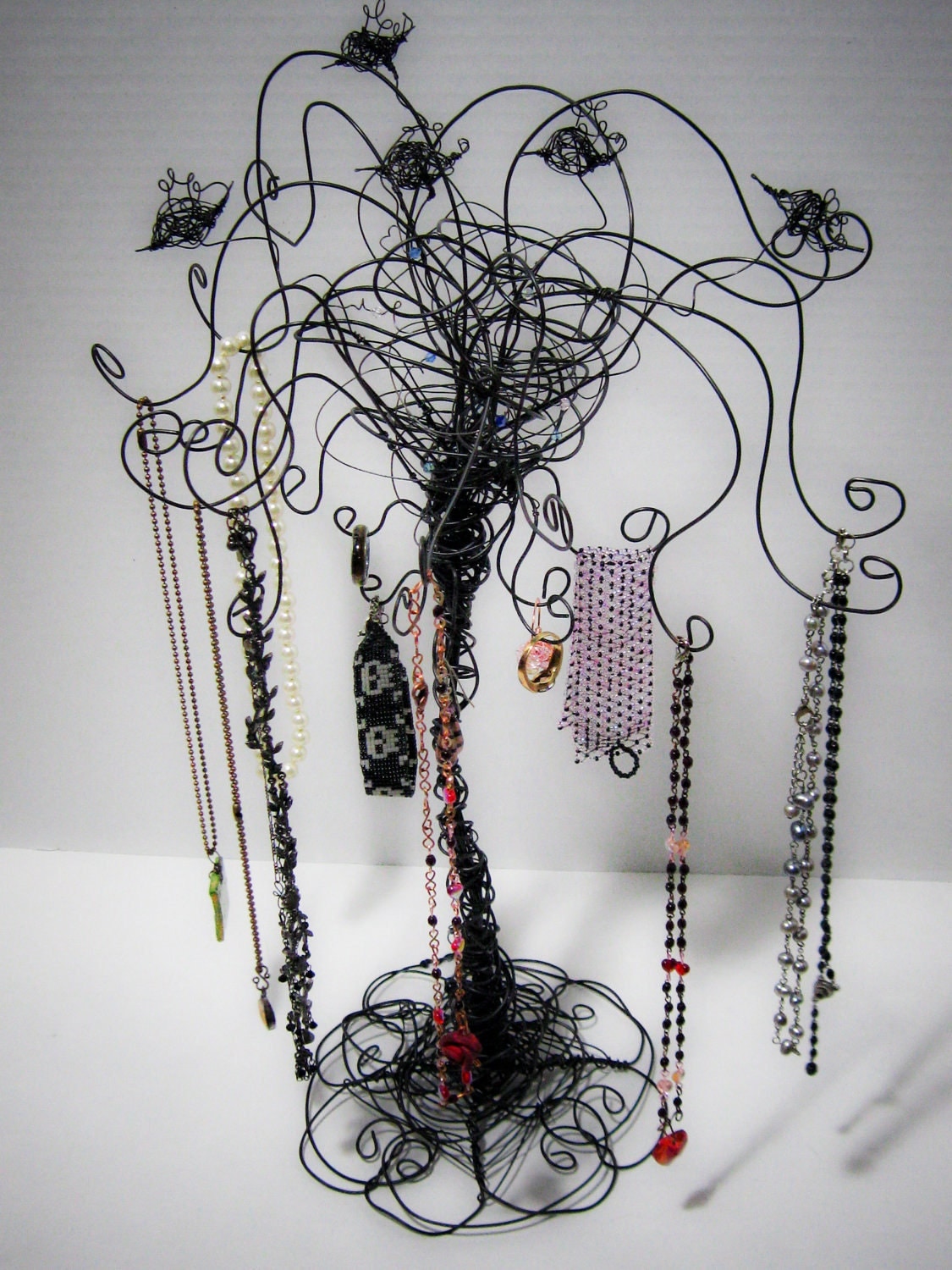 Wire Jewelry Tree Stand with Birds in Flight