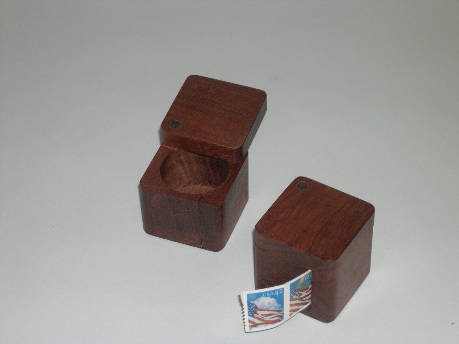 Postage stamp dispenser Rolls